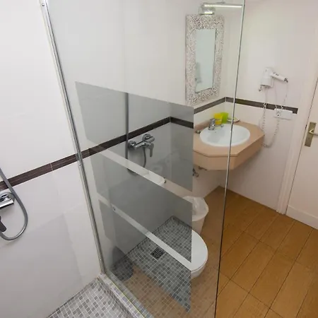 Vista Sol Cala Rajada 호텔 *