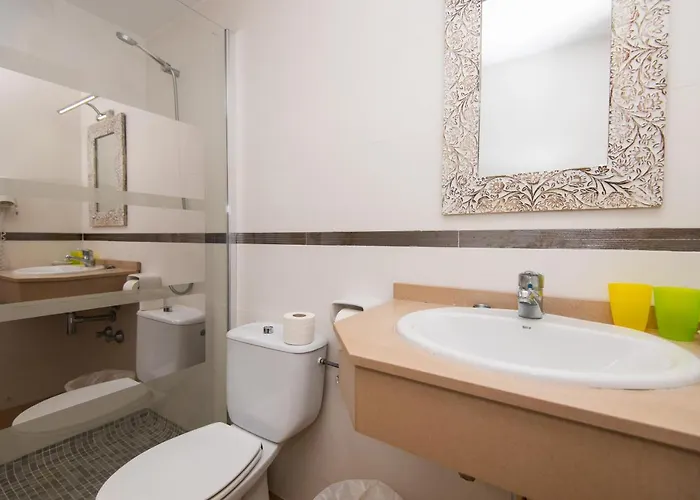 Vista Sol Cala Rajada فندق كالا راتخاذا