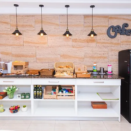 Vista Sol Cala Rajada 酒店